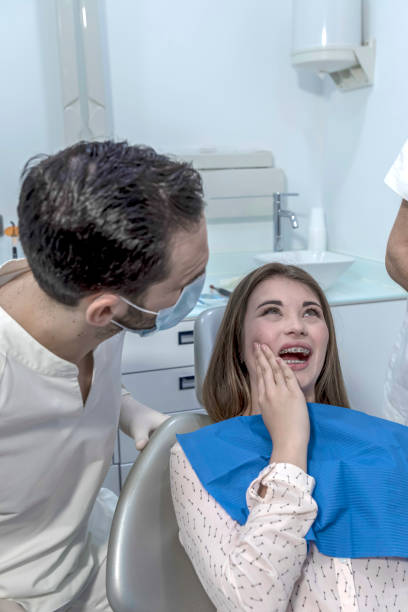 Best Emergency Tooth Extraction in South Gull Lake, MI